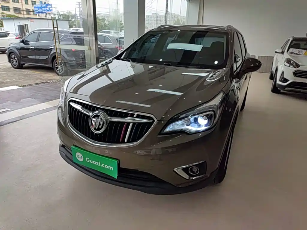 Buick Envision Plus — фото 2