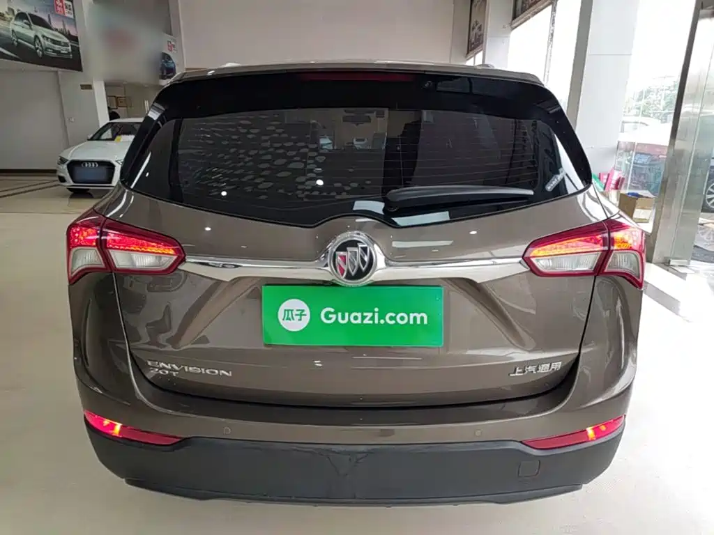 Buick Envision Plus — фото 6