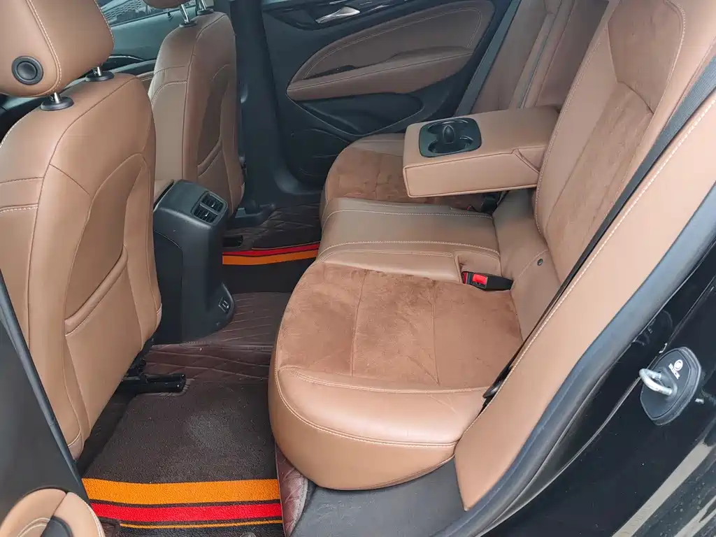 Buick Regal — фото 6