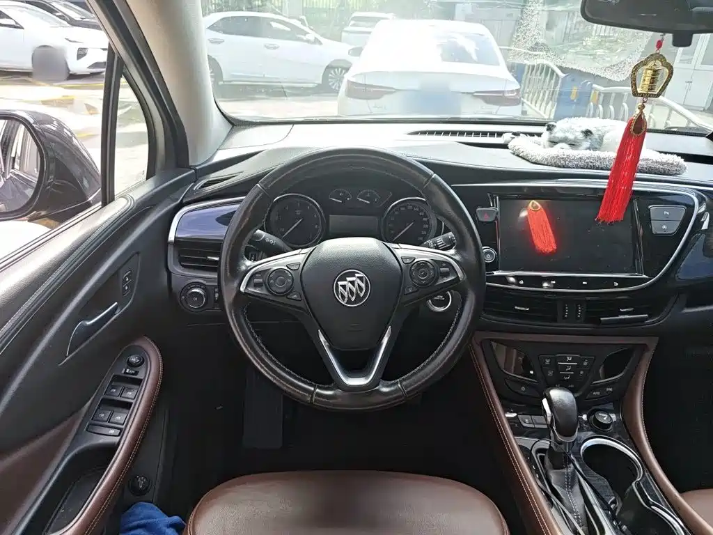Buick Envision Plus — фото 3
