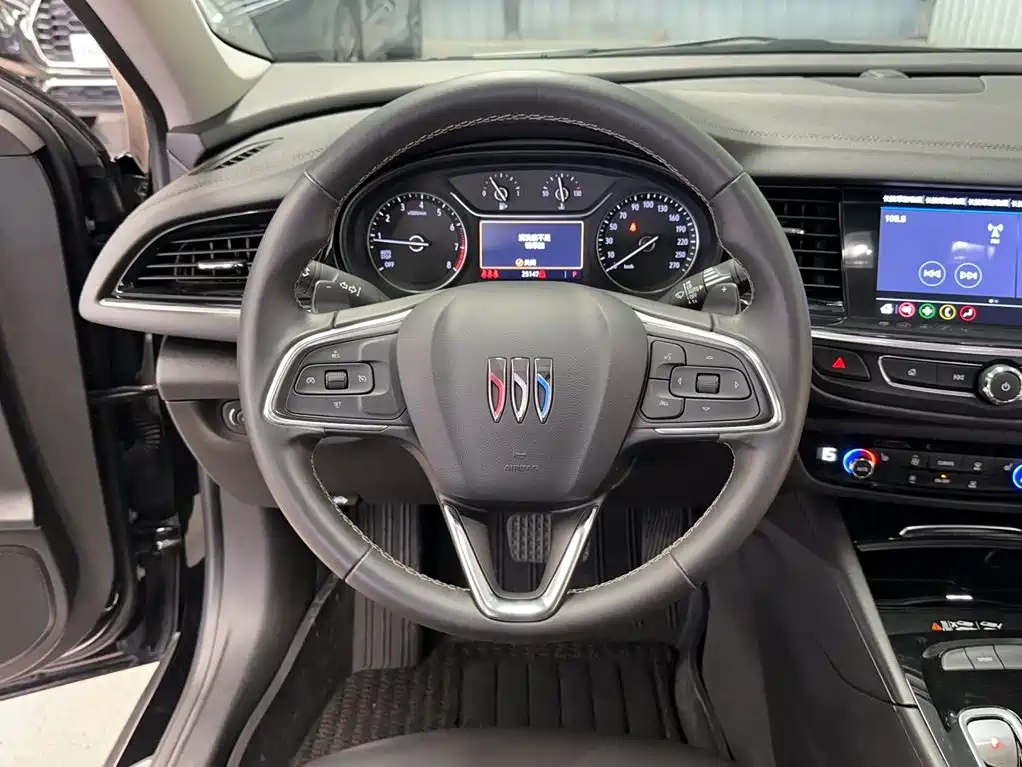 Buick Regal — фото 4