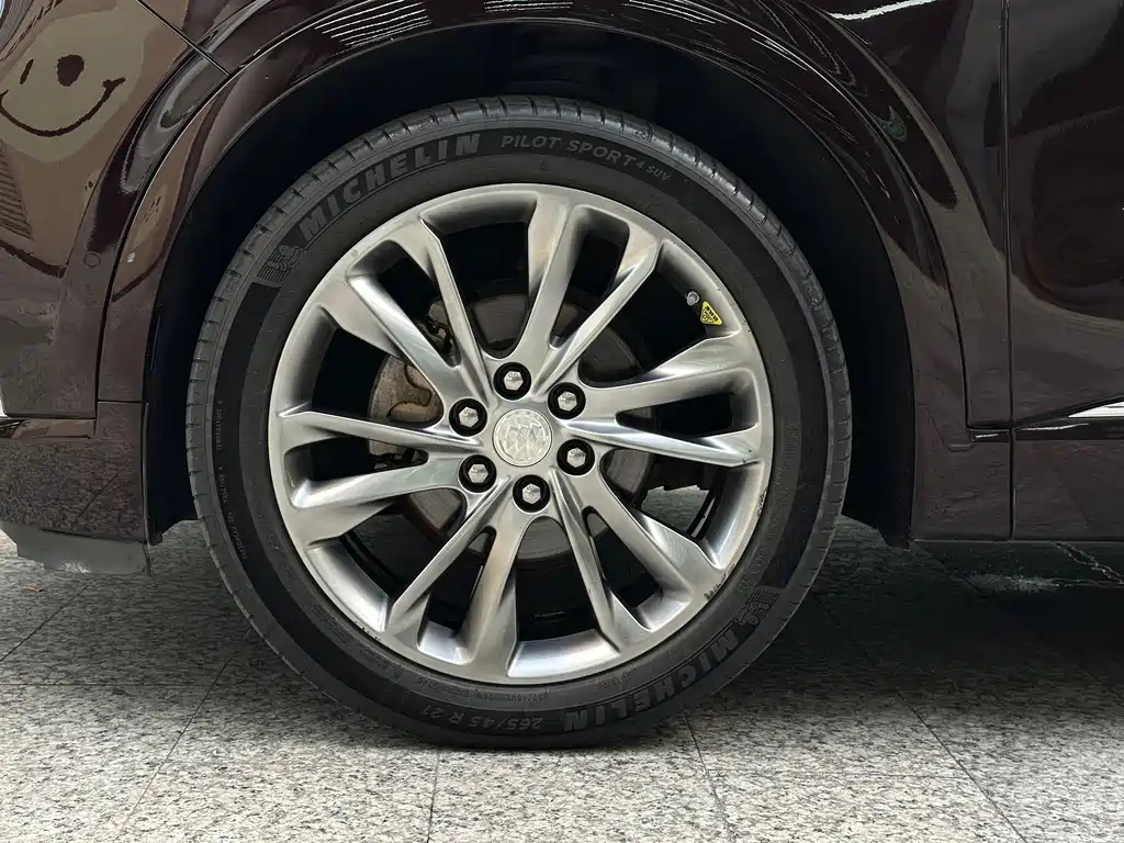 Buick Enclave — фото 20