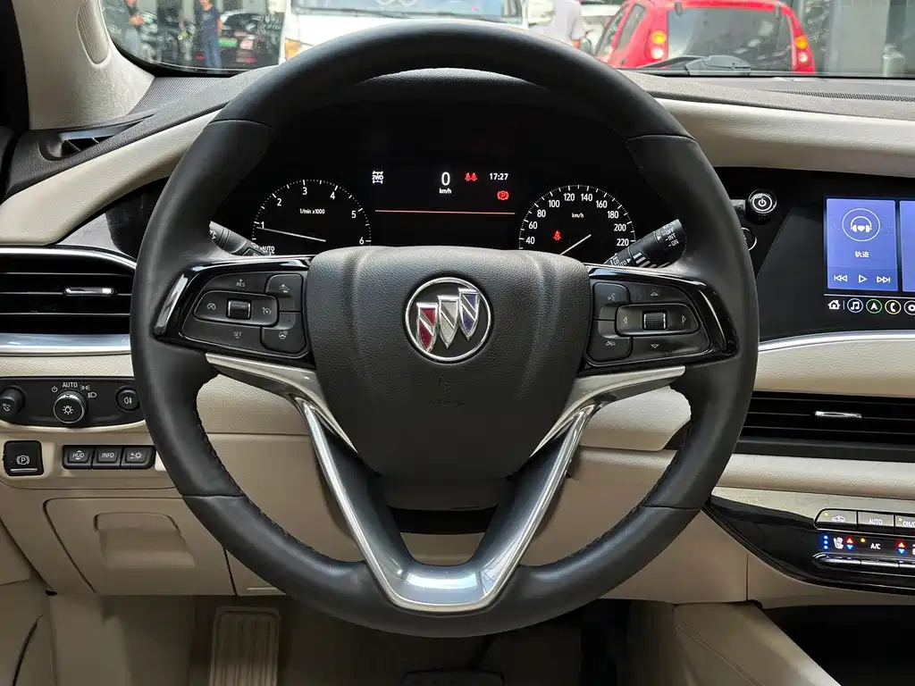 Buick Enclave — фото 6
