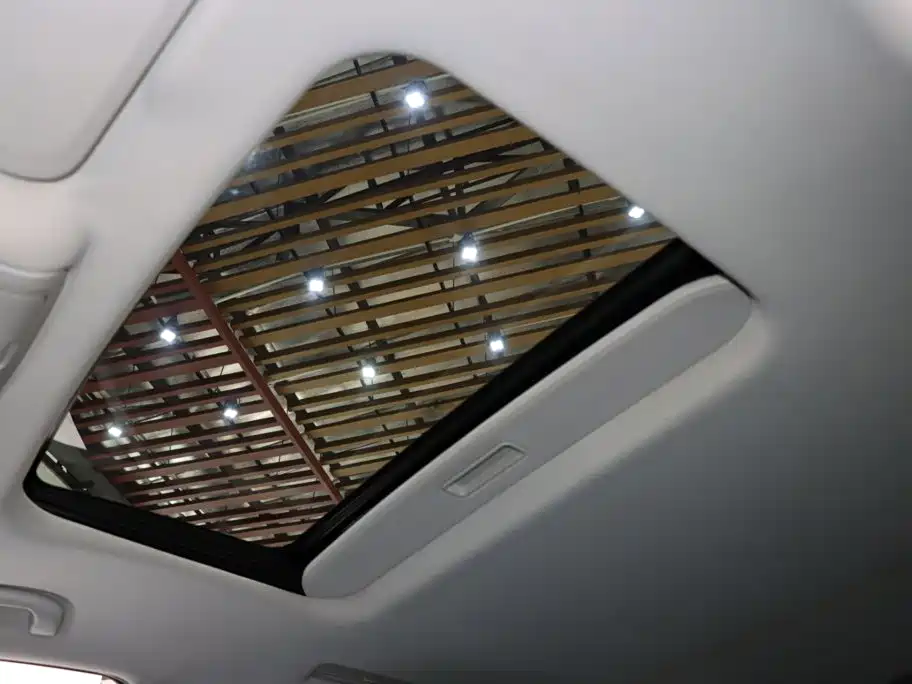 Buick Enclave — фото 17