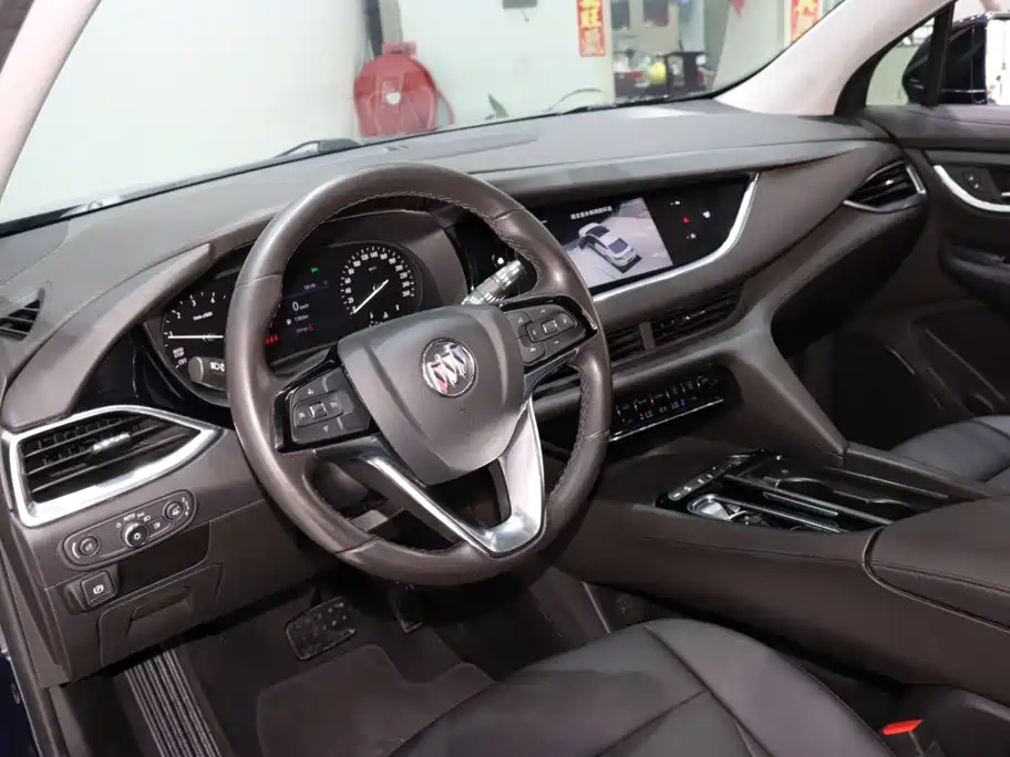 Buick Enclave — фото 10