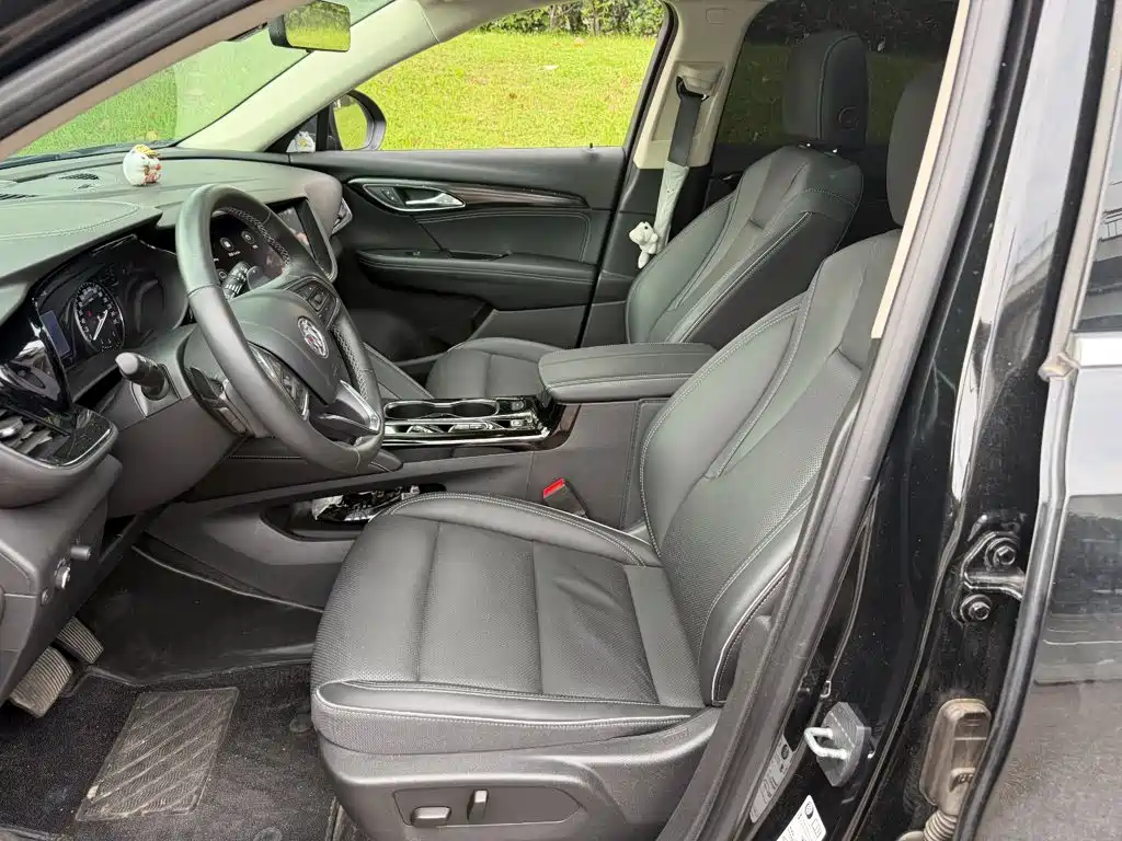 Buick Envision Plus — фото 8