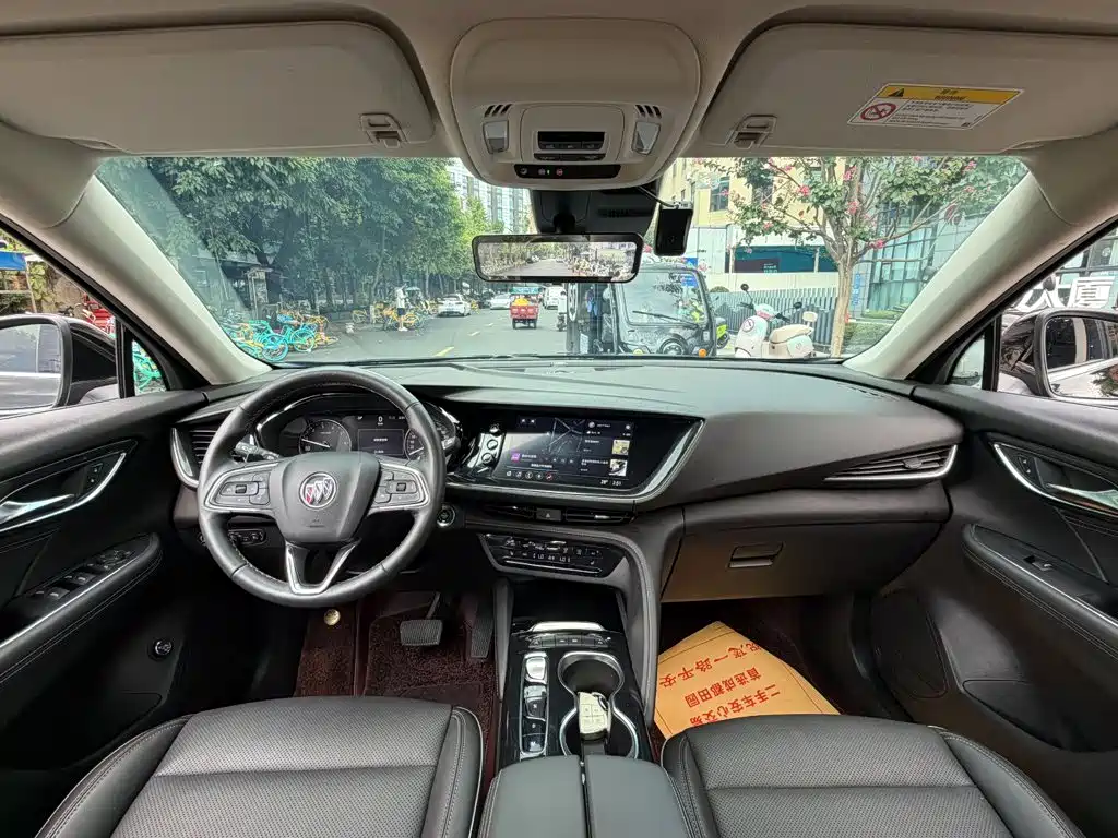 Buick Envision Plus — фото 13
