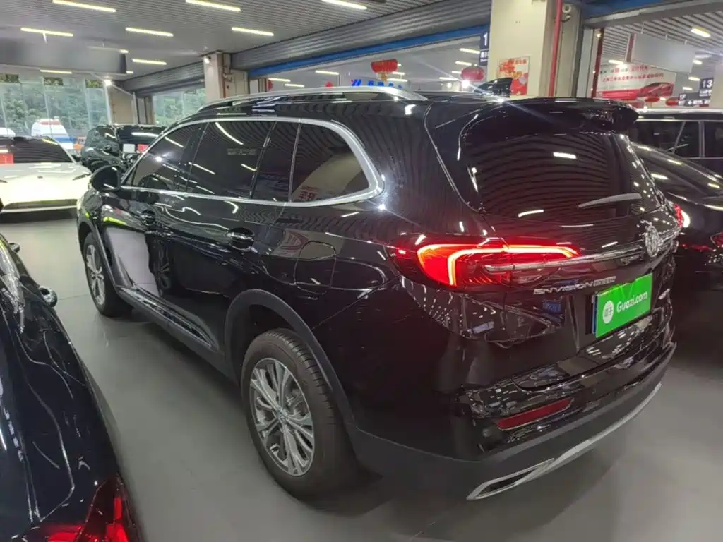 Buick Envision Plus — фото 5