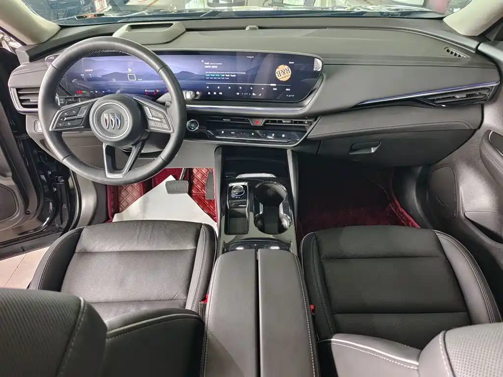 Buick Envision Plus — фото 5