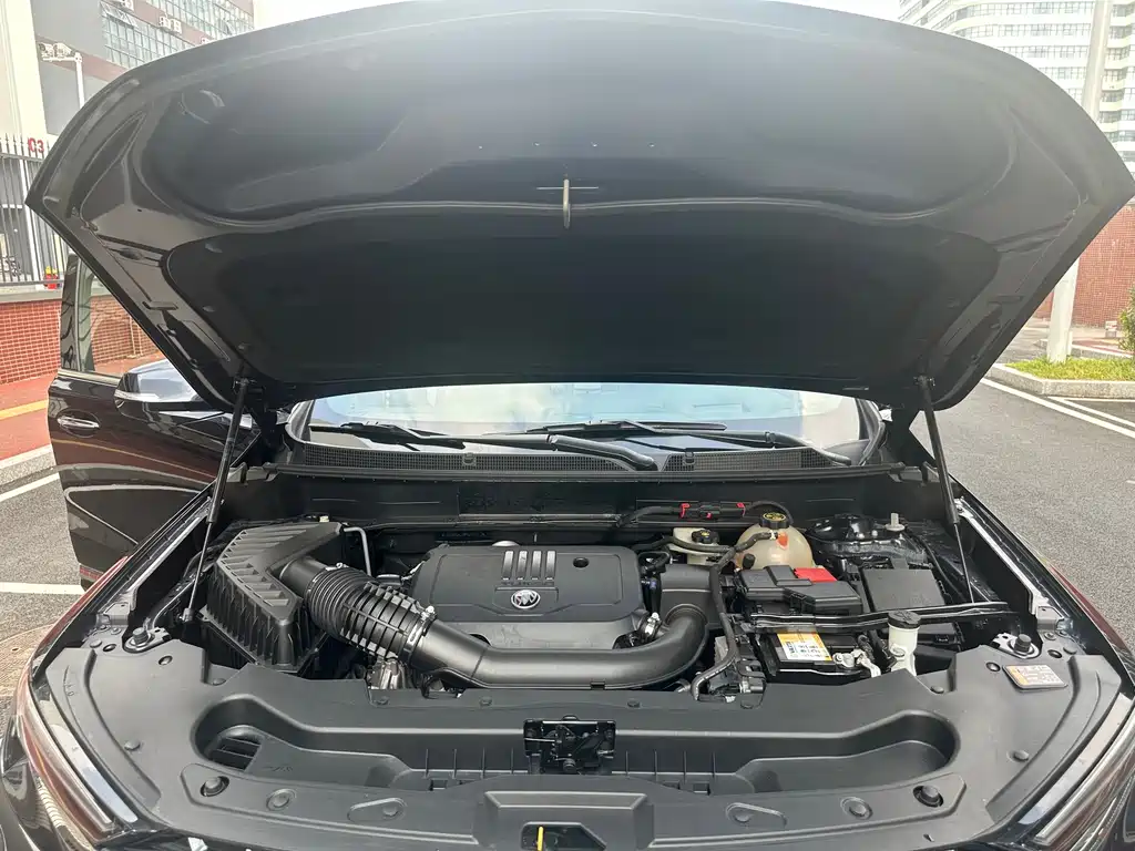 Buick Enclave — фото 19