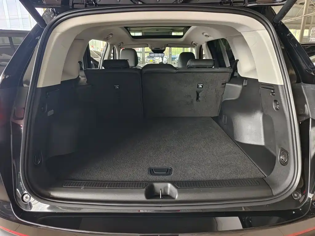 Buick Envision Plus — фото 4