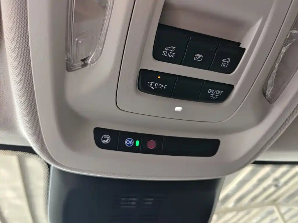 Buick Envision Plus — фото 5
