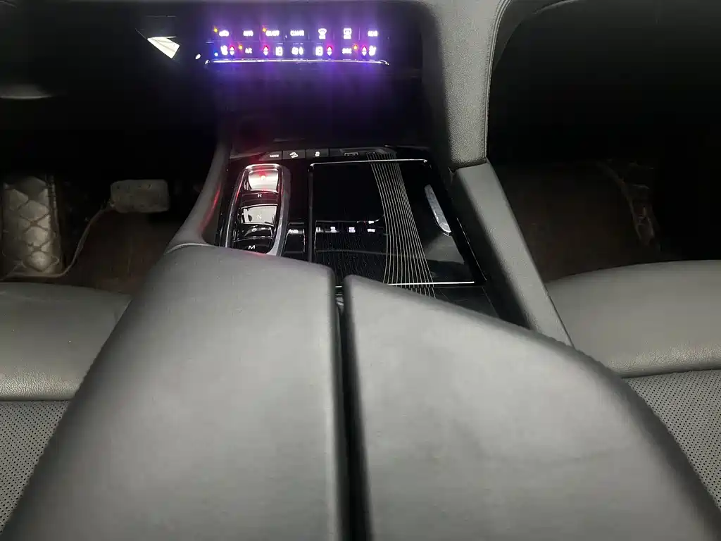 Buick Enclave — фото 15