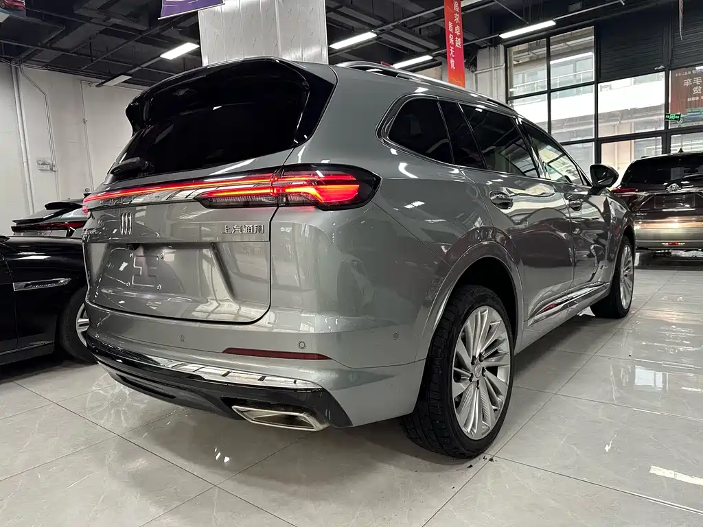 Buick Envision Plus — фото 8