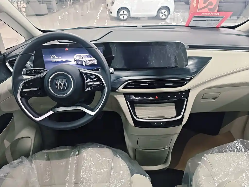 Buick GL8 Hybrid — фото 14