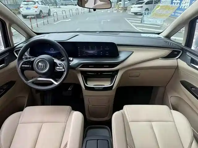 Buick GL8 Hybrid — фото 17