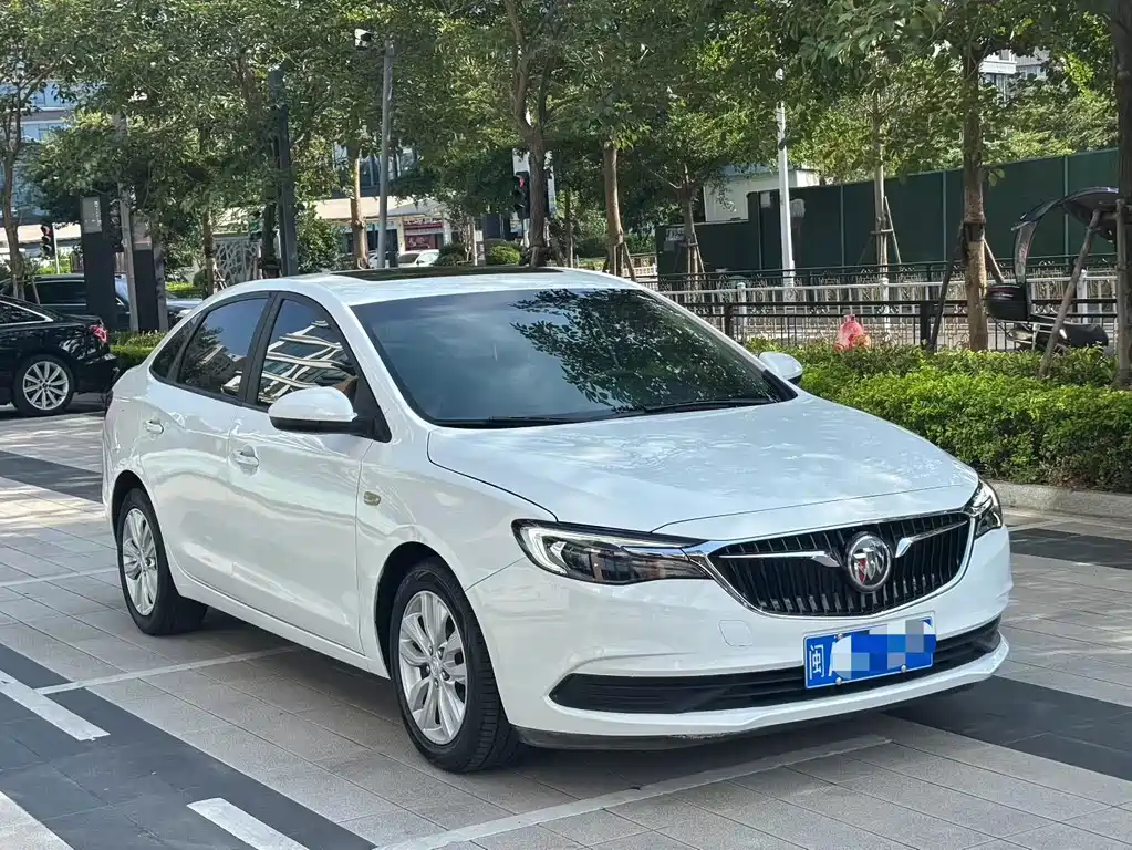 Buick Excelle — фото 2