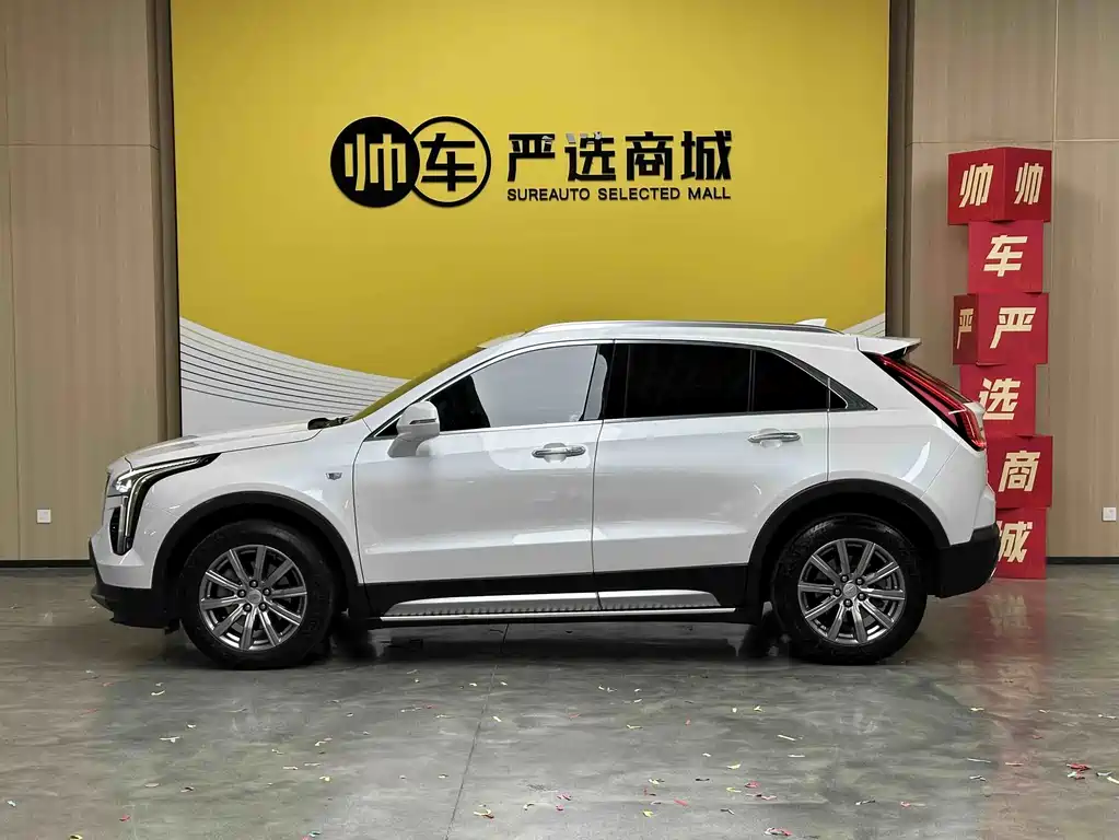 Cadillac XT4 — фото 7