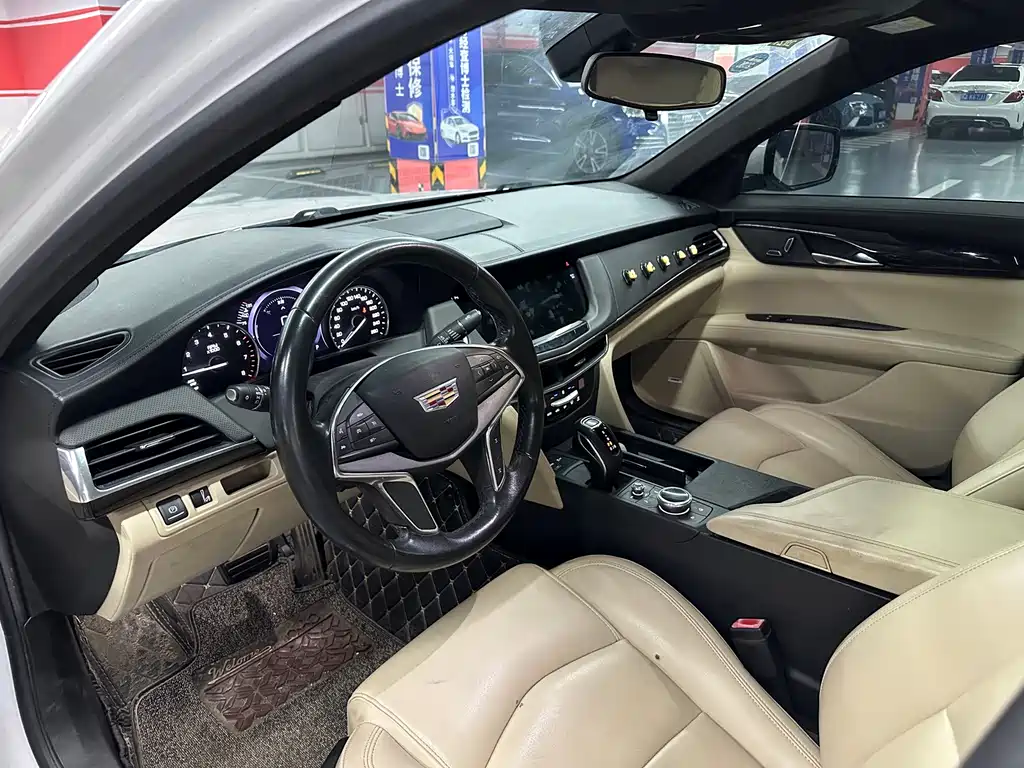 Cadillac CT6 — фото 7