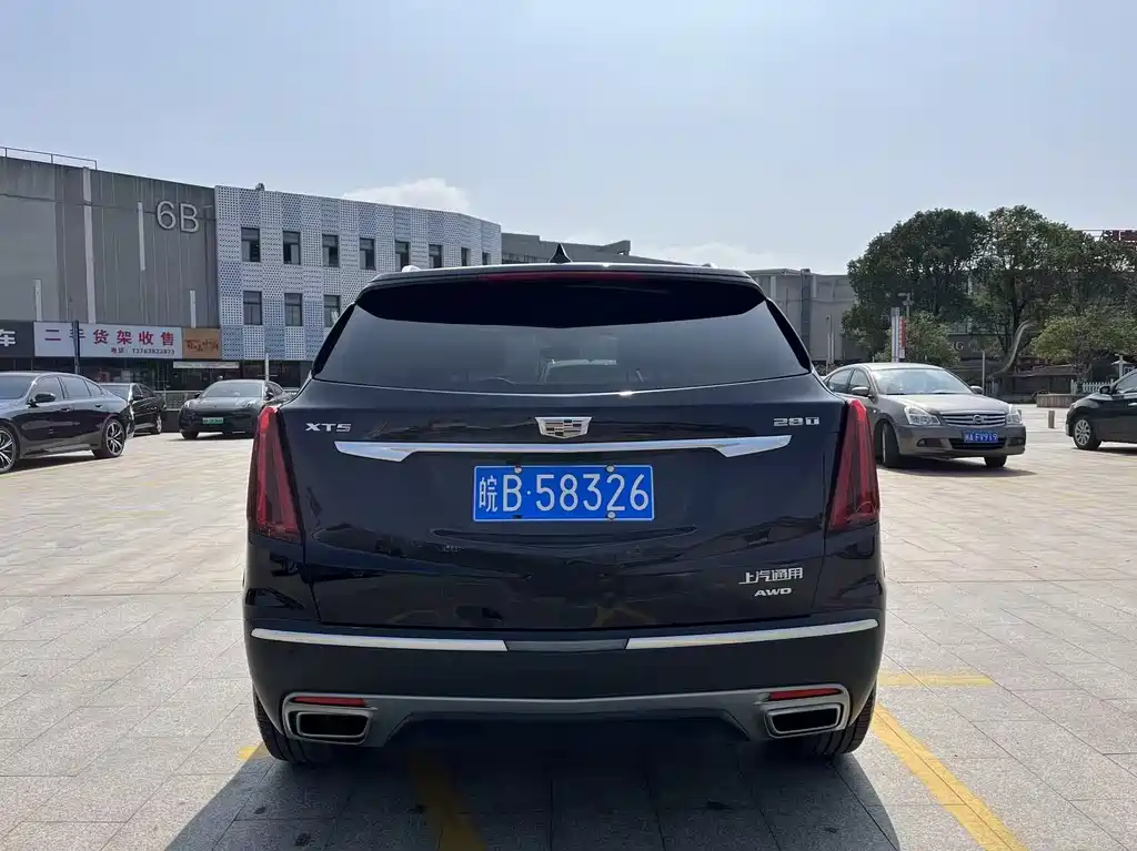 Cadillac XT5 — фото 5