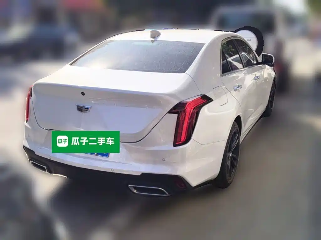 Cadillac CT4 — фото 3