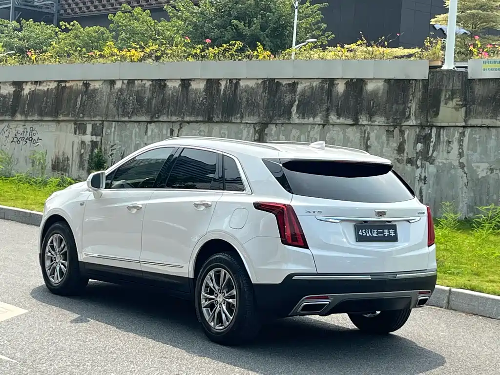Cadillac XT5 — фото 4