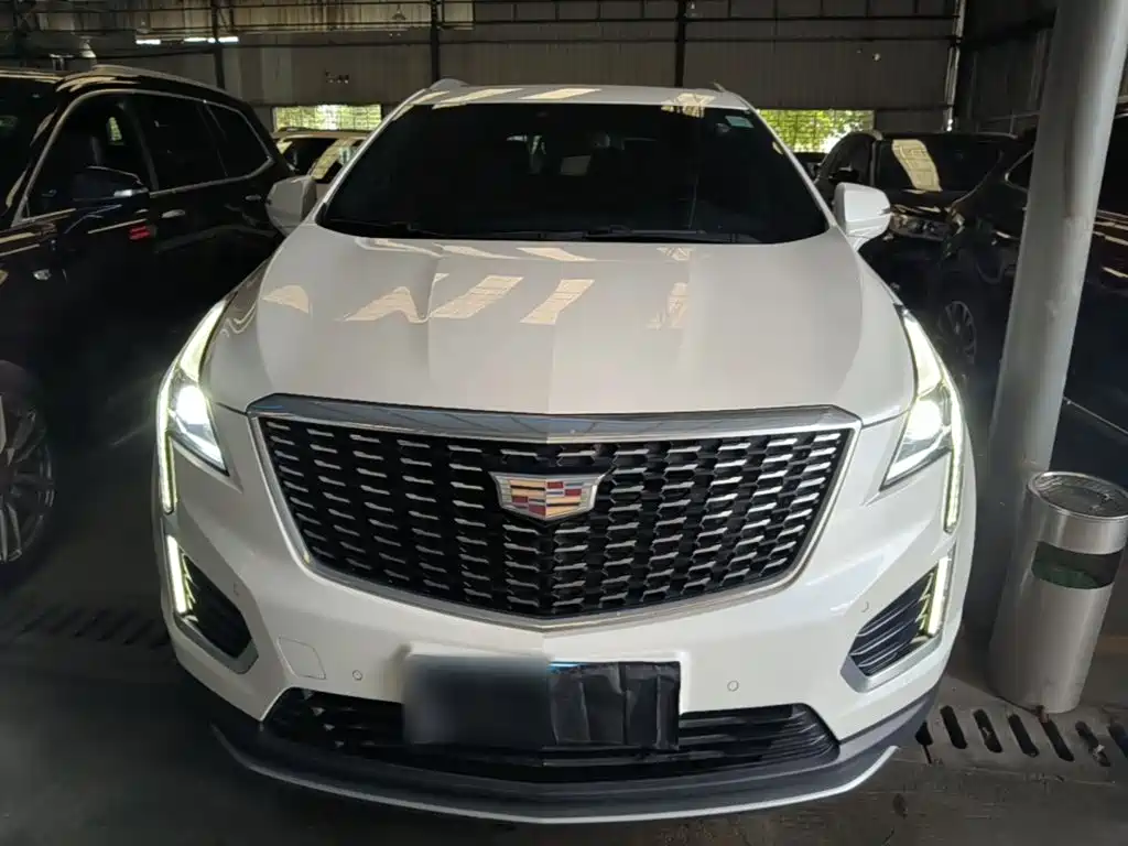 Cadillac XT5 — фото 3