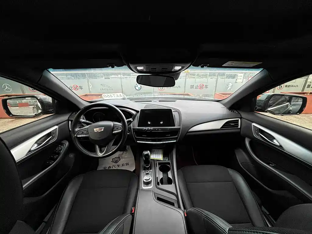 Cadillac CT5 — фото 3