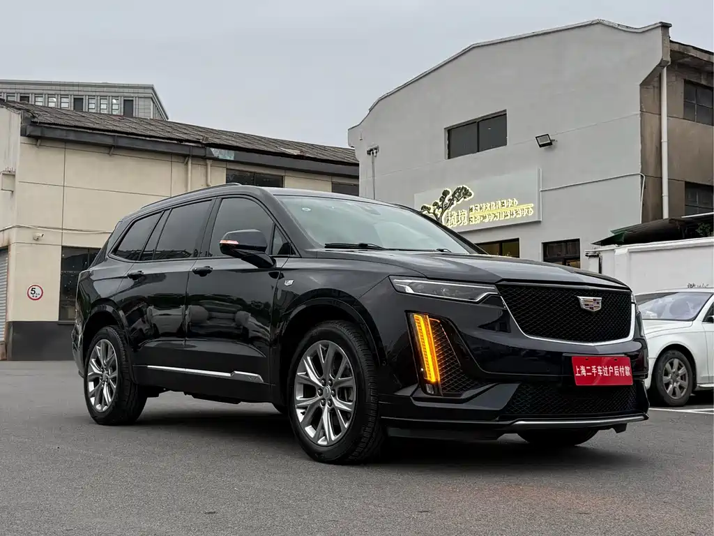 Cadillac XT6 — фото 3