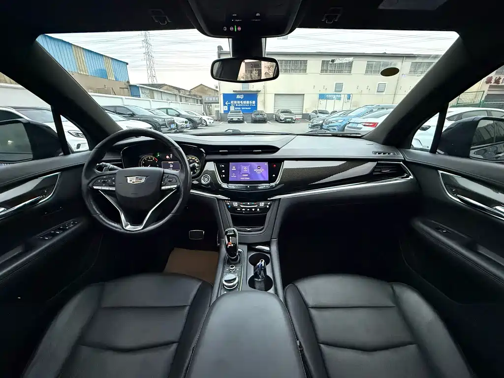 Cadillac XT6 — фото 4