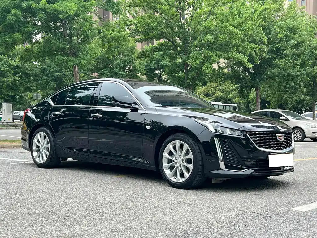 Cadillac CT5 — фото 3
