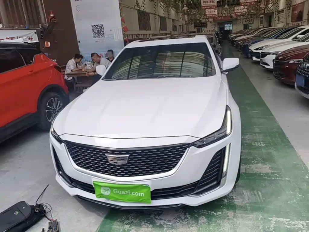 Cadillac CT5 — фото 3