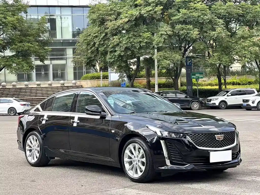 Cadillac CT5 — фото 3