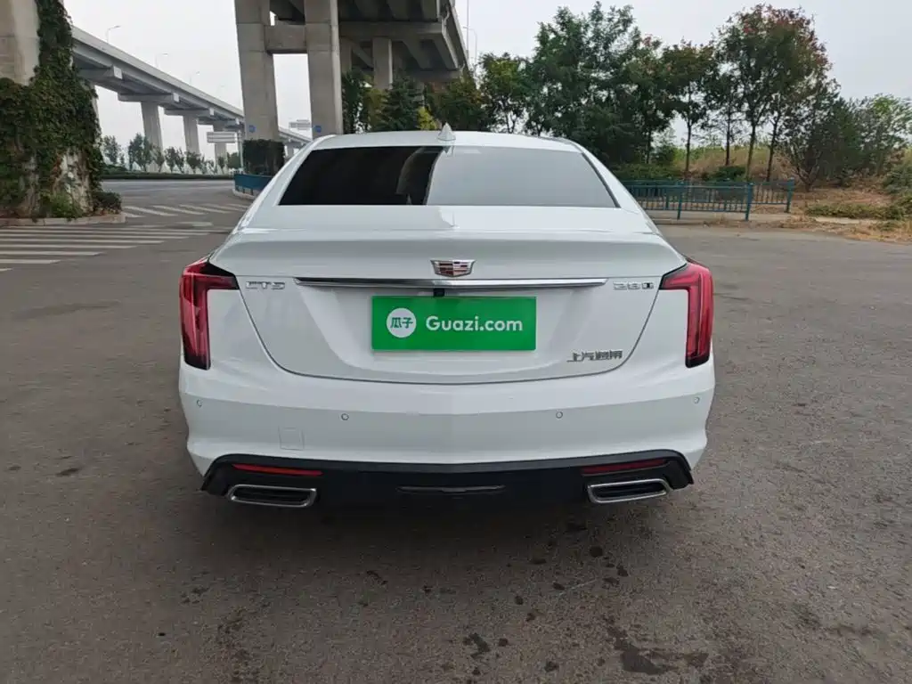 Cadillac CT5 — фото 6