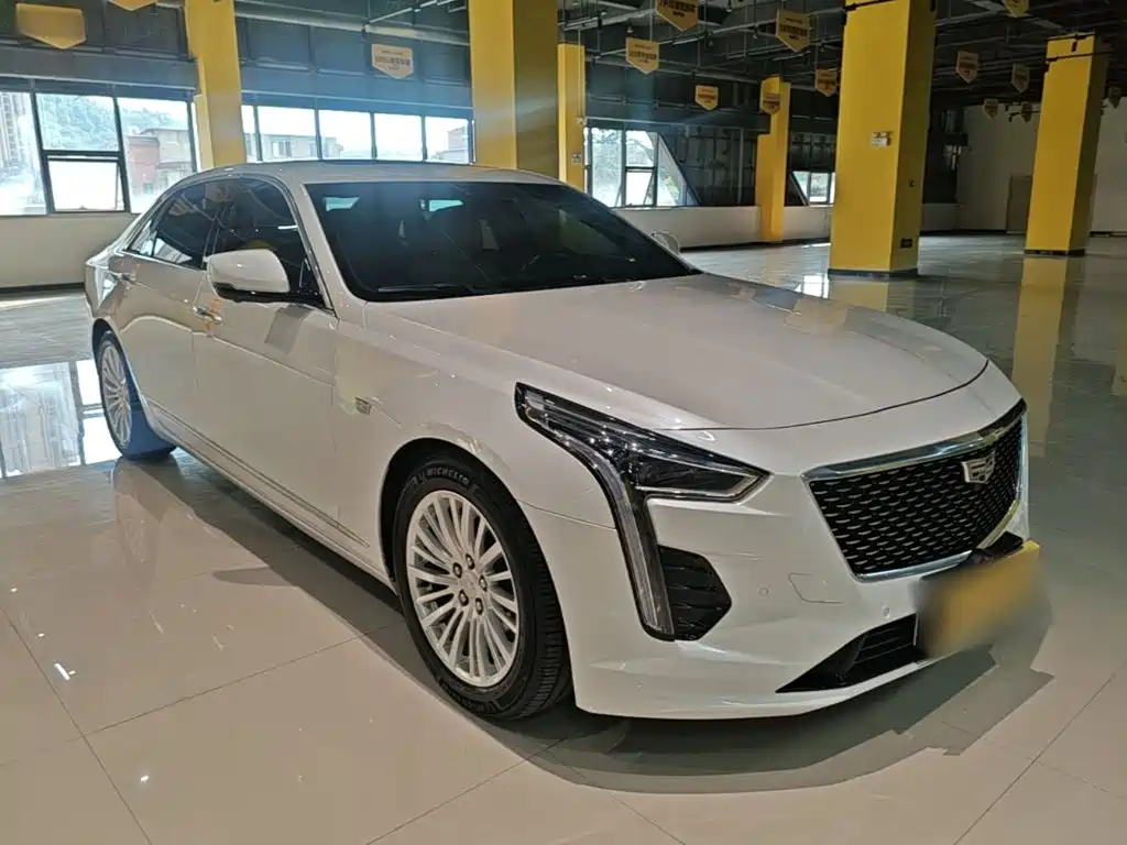 Cadillac CT6 — фото 4