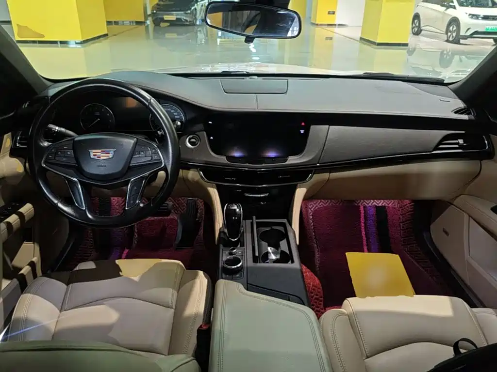 Cadillac CT6 — фото 10