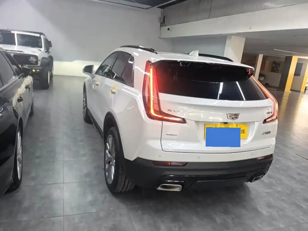 Cadillac XT4 — фото 6