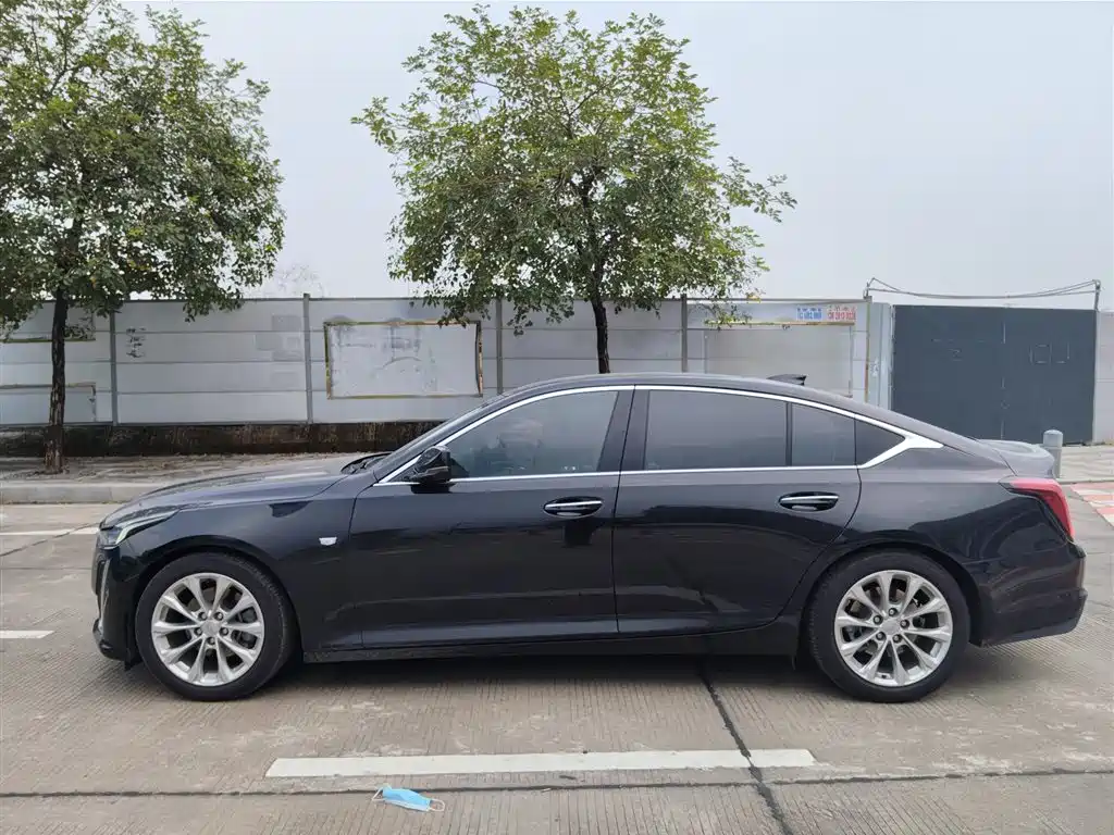 Cadillac CT5 — фото 3