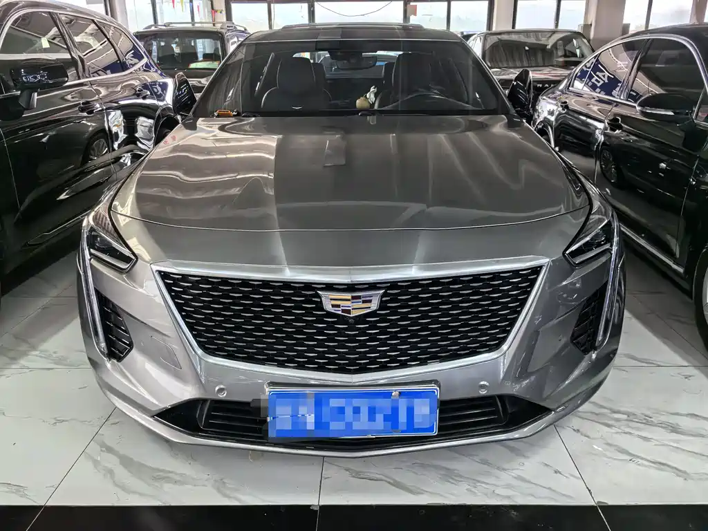Cadillac CT6 — фото 2