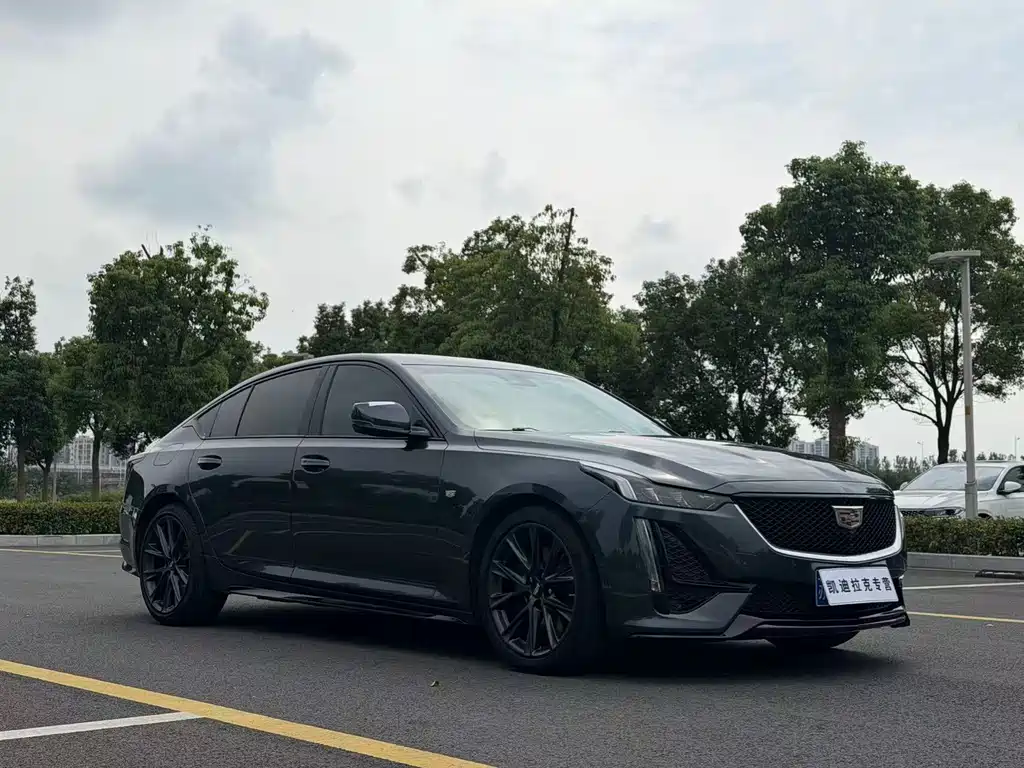 Cadillac CT5 — фото 3
