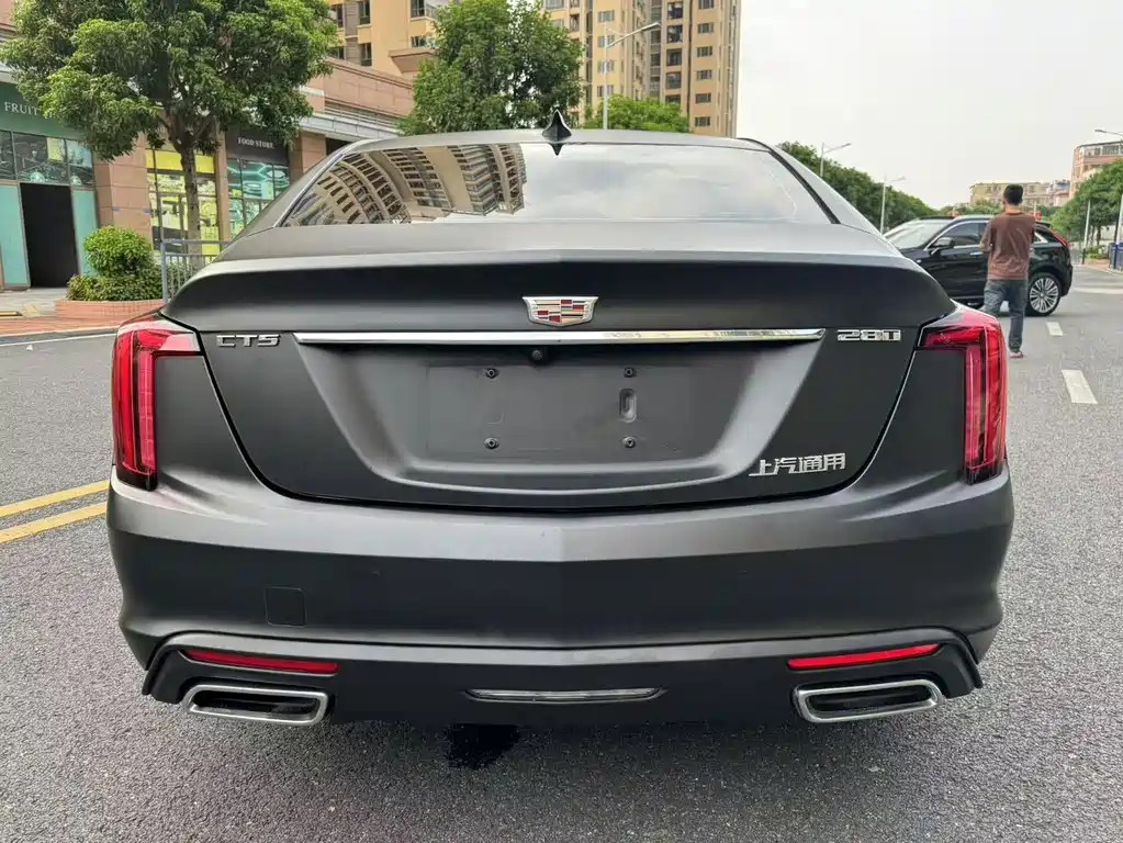 Cadillac CT5 — фото 4
