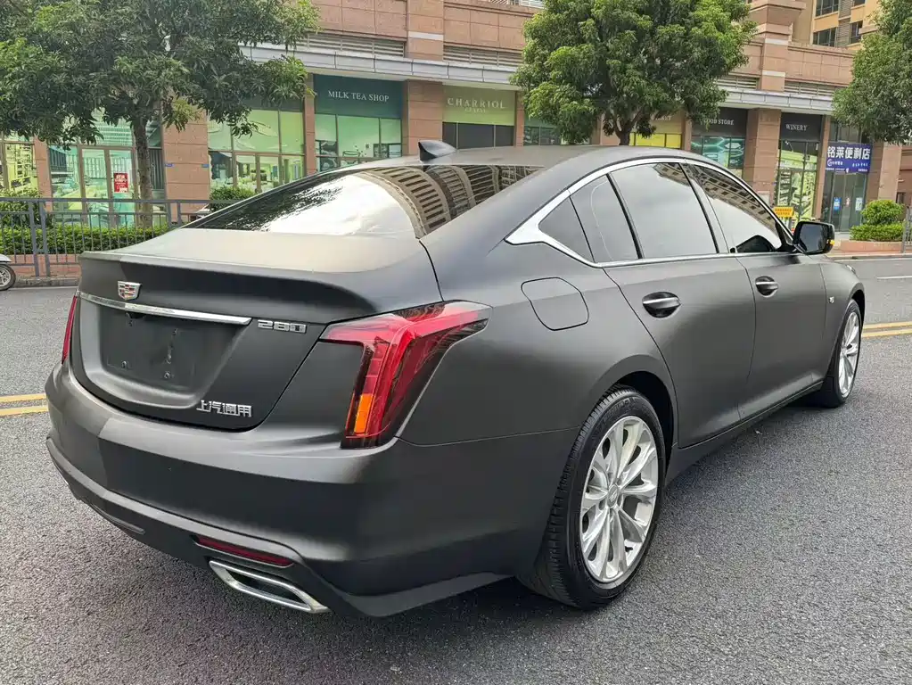 Cadillac CT5 — фото 5