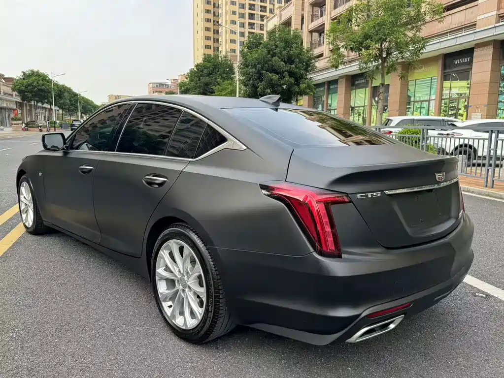 Cadillac CT5 — фото 6