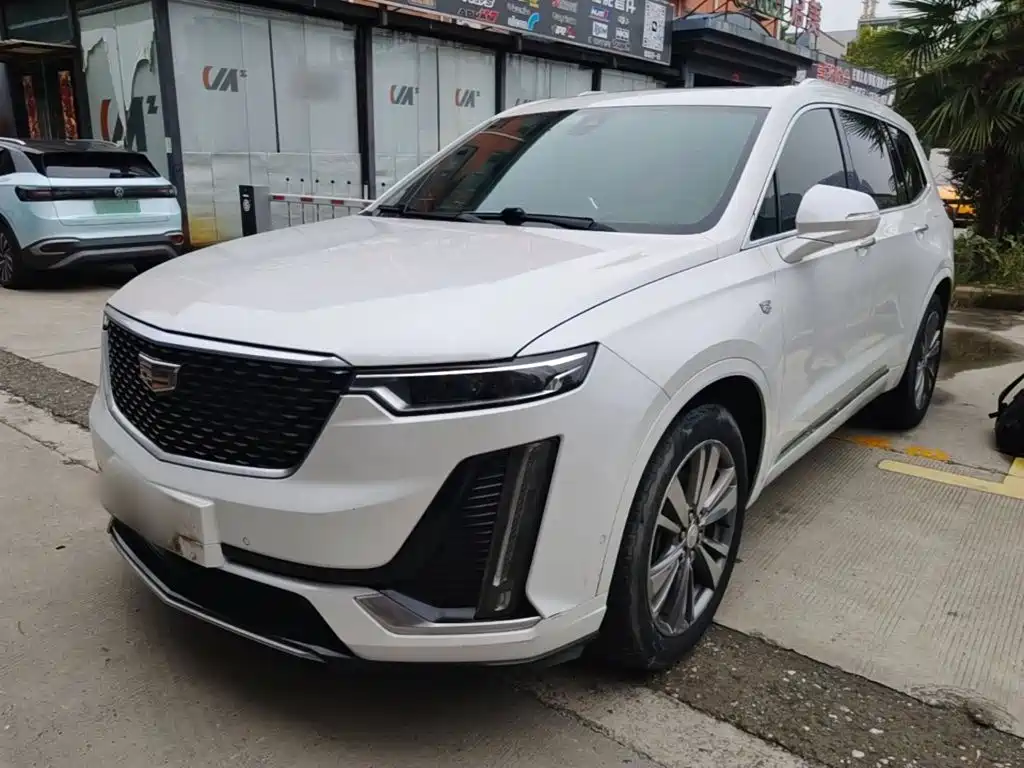 Cadillac XT6 — фото 2