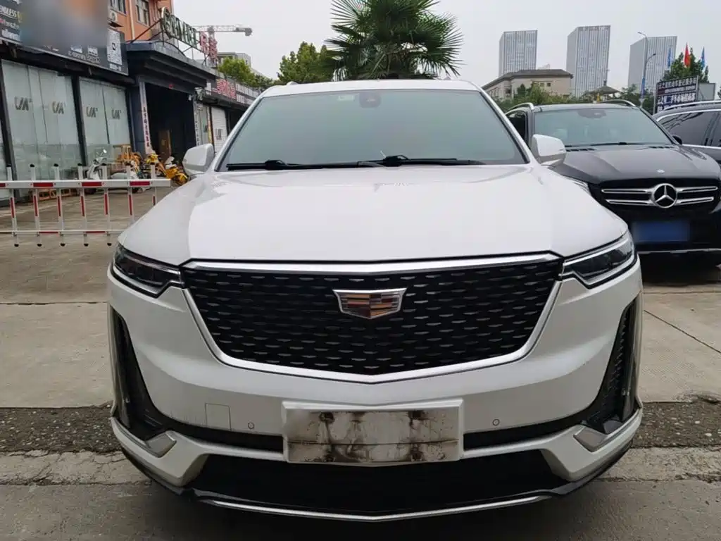 Cadillac XT6 — фото 3