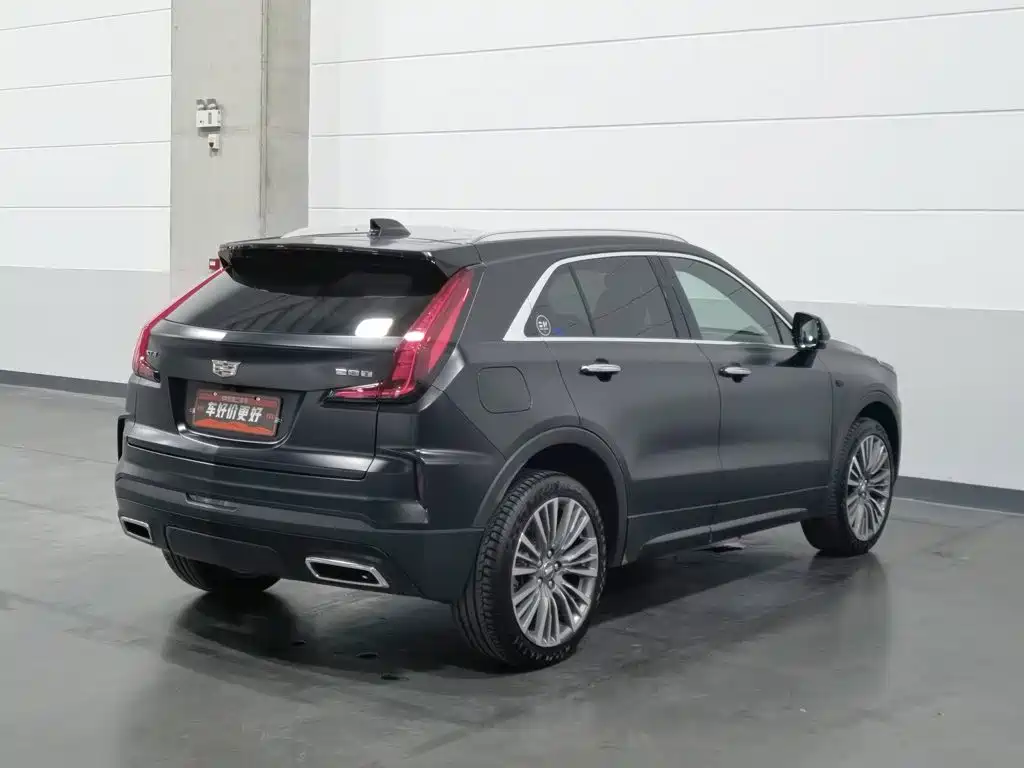 Cadillac XT4 — фото 2