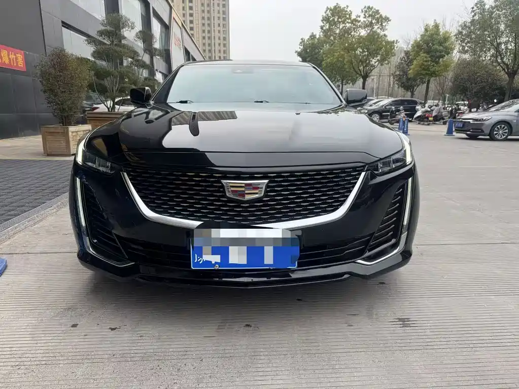 Cadillac CT5 — фото 2