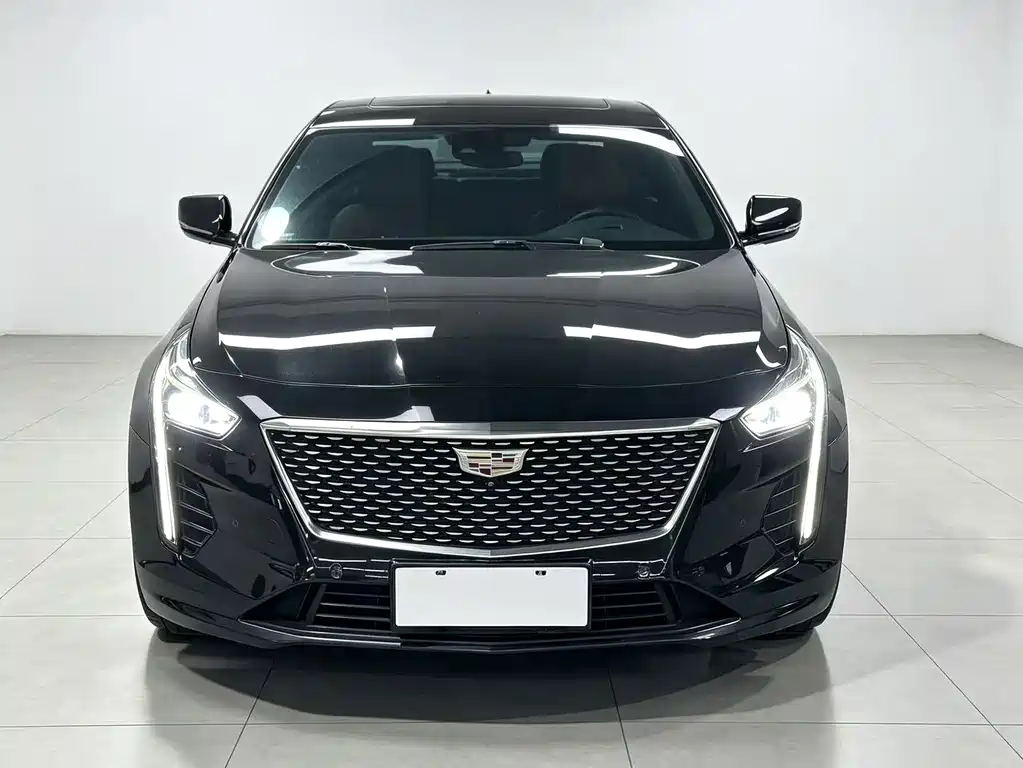 Cadillac CT6 — фото 2