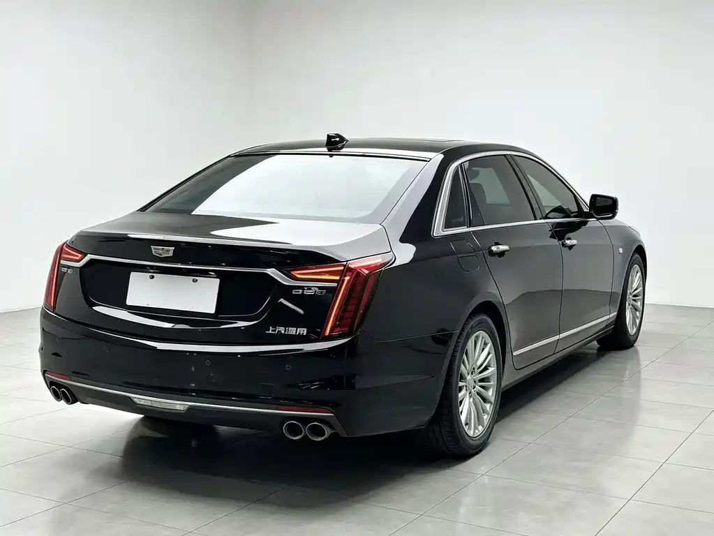 Cadillac CT6 — фото 4