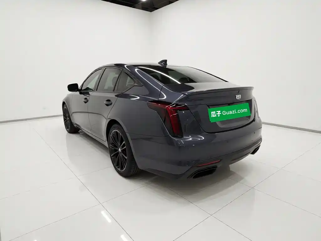 Cadillac CT5 — фото 4